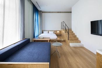 Selected Image 2